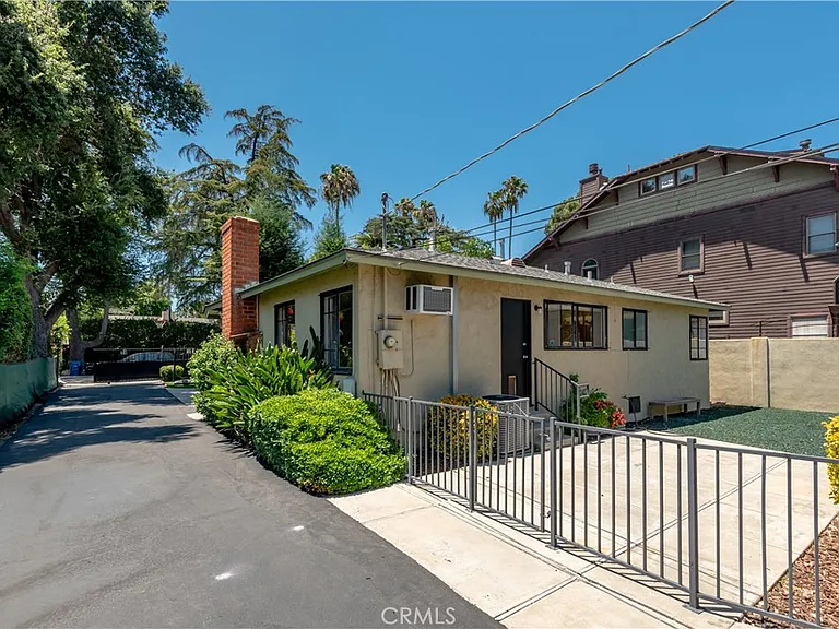 4450 Matilija Ave — Photo 6