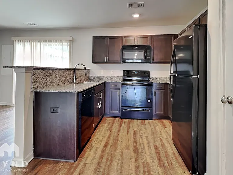 45 Brown Thrasher Ct — Photo 9