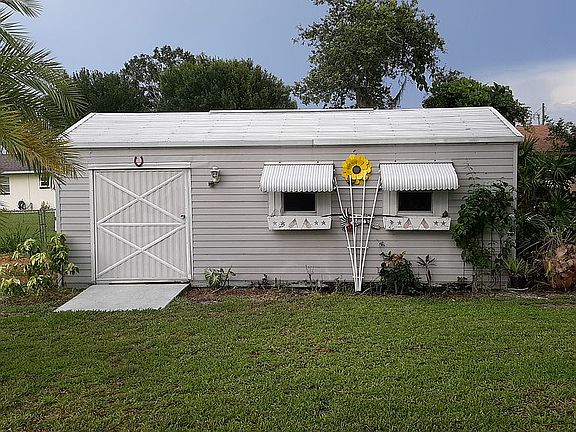 Large shed workshop with electric