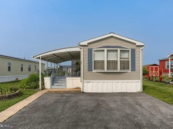 1300 E Kercher Ave Lot 27, Myerstown, PA 17067