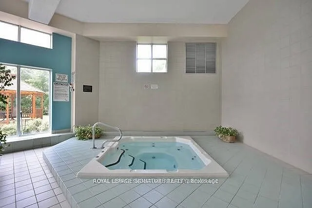 50 Kingsbridge Garden Cir #515 — Photo 4