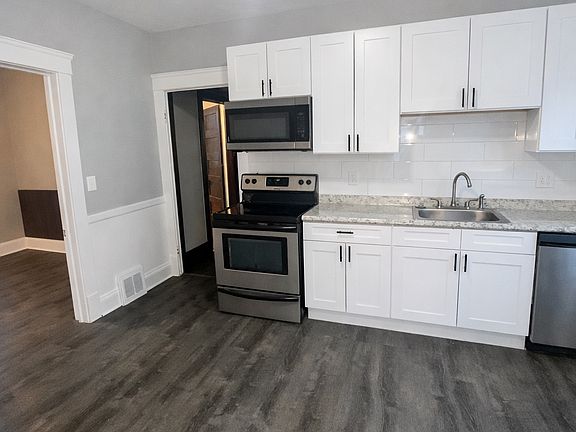 3rd image of 4415 Pearse Ave #Up