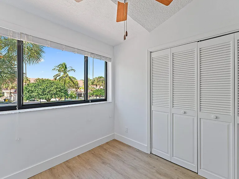 204 Sea Oats Dr #G — Photo 13