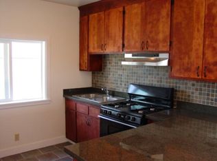 5626 Genoa St, Oakland, CA 94608