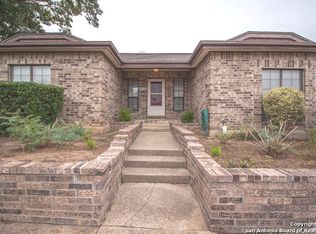 6115 Crescent Fls, Windcrest, TX 78239
