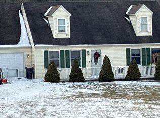 90 Gun Club Rd, Palmerton, PA 18071