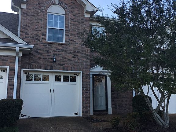 2nd image of 1648 Brentwood Pointe #1648