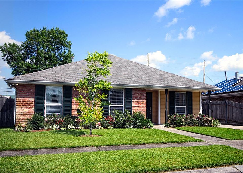 1st image of 2808 Bradbury St