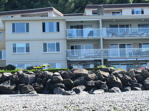 2nd image of 10203 47th Ave SW APT A203