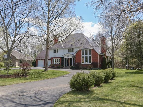 2nd image of 1821 Blackwell Rd