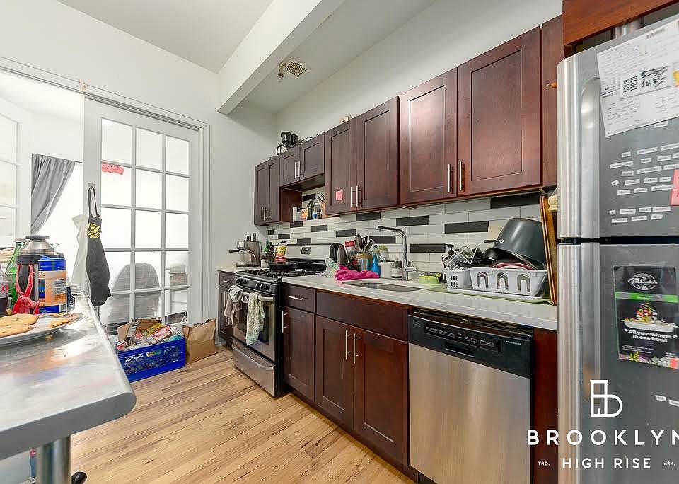 1st image of 212 Evergreen Ave APT 3F