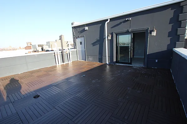 Rented by Bedford 6 Real Estate | media 8