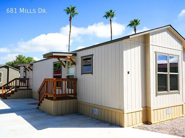 681 W Mills Dr — Photo 10