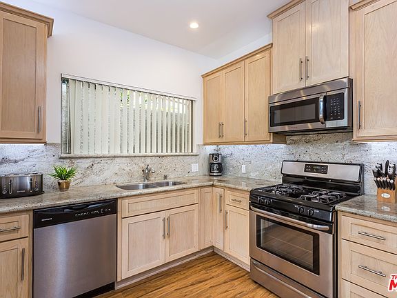 4th image of 1407 W 2nd St