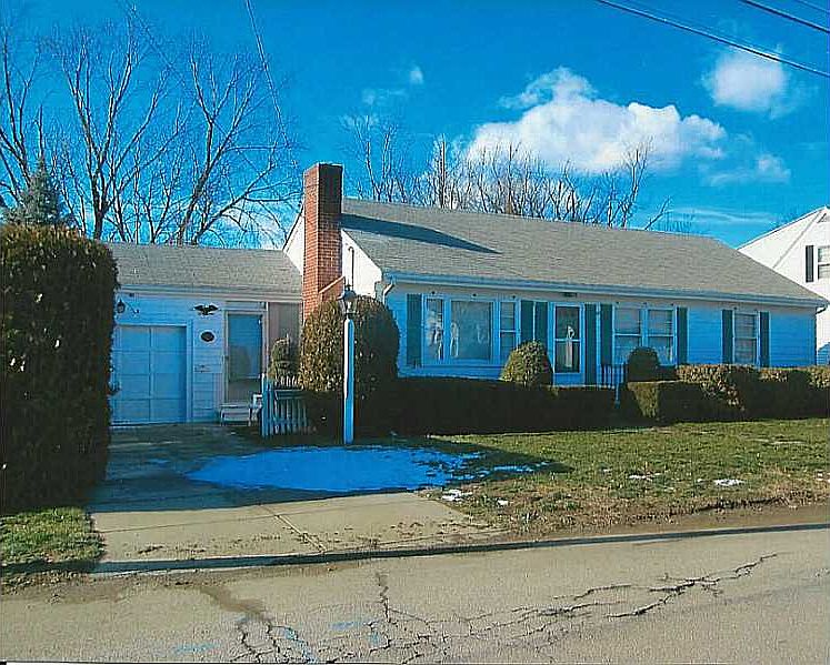 1st image of 391 Dover Ave