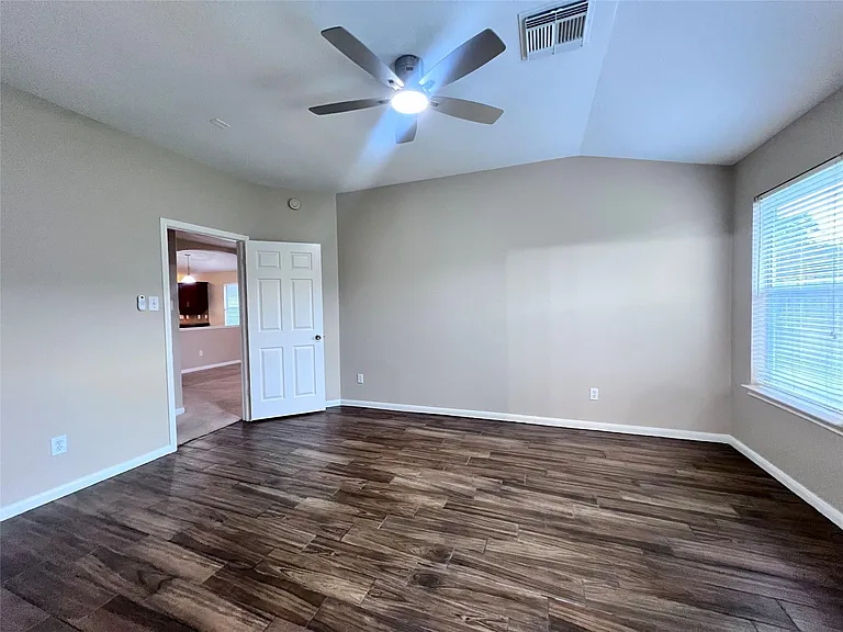 11750 Pinemeade Ln — Photo 22
