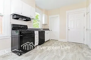 4126 Harding Ave — Photo 4
