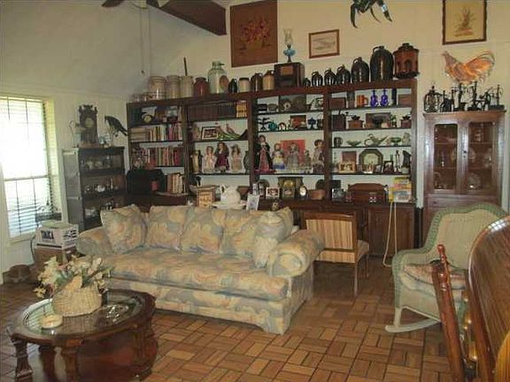 Close up Front Porch