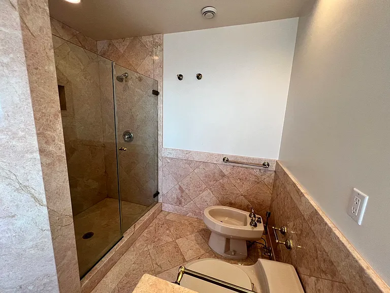 1538 Chippendale Ct — Photo 11