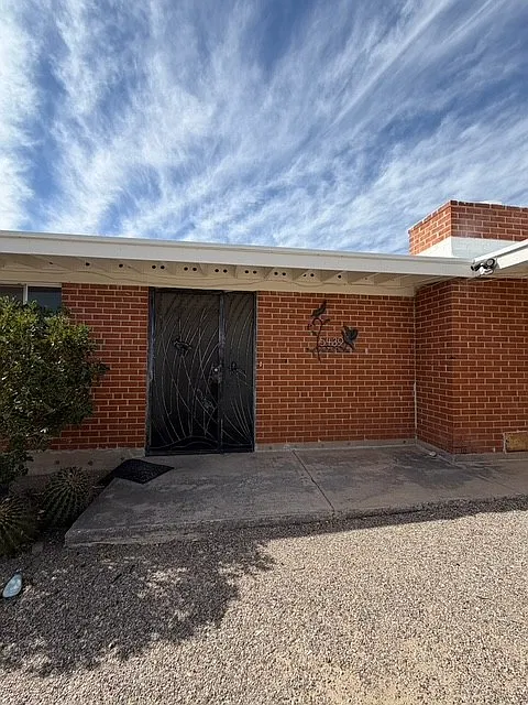 3 bed, 1694 sqft, $2,100 — Photo 3