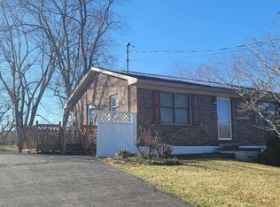 1032 Well St, Pulaski, VA 24301