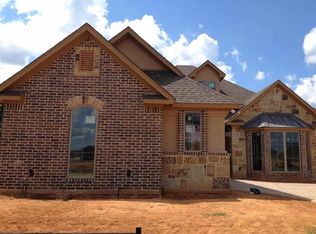 121 Germantown Cir, Hallsville, TX 75650