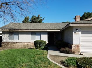 1122 W Whitendale Ave, Visalia, CA 93277
