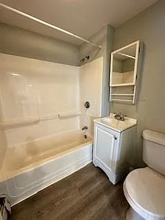 164 Chestnut St #2 — Photo 7