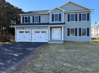 50 Crestwood St, Chicopee, MA 01020
