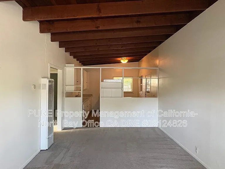 2 Kandace Ct — Photo 3