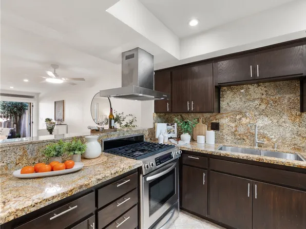 1143 N Broadway, Escondido, CA 92026