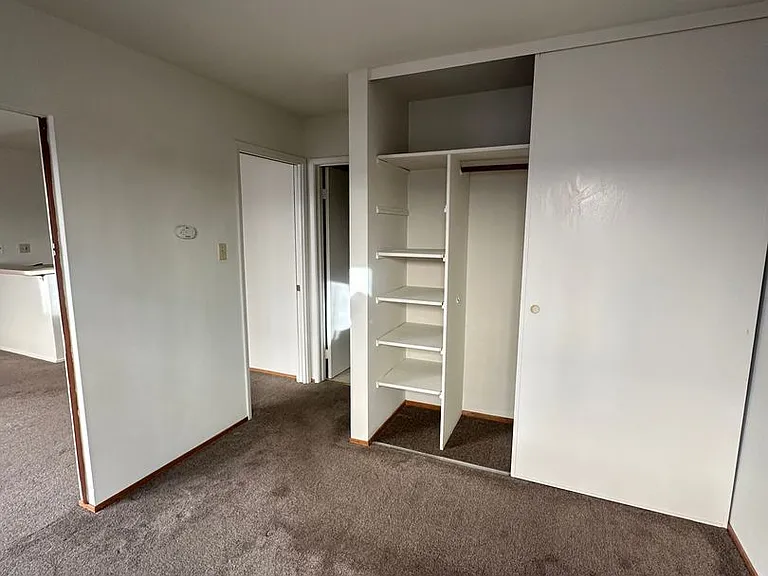 443 Lee St — Photo 19