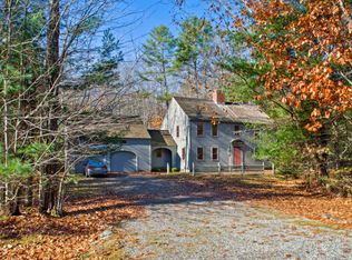 25 Rivers Edge Dr, Kennebunk, ME 04043