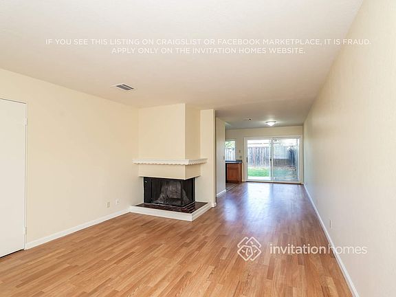 3rd image of 120 Lainey Ct