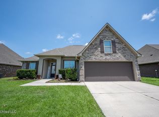 14258 Bienville Dr, Gulfport, MS 39503