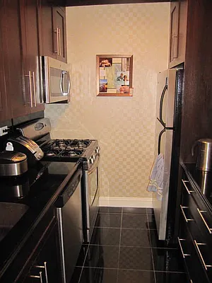 Rented by Newell and Assoc. | media 24