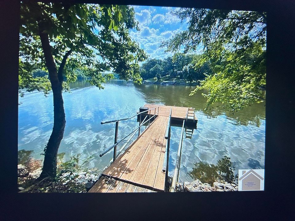 1st image of 266 Rock House Way