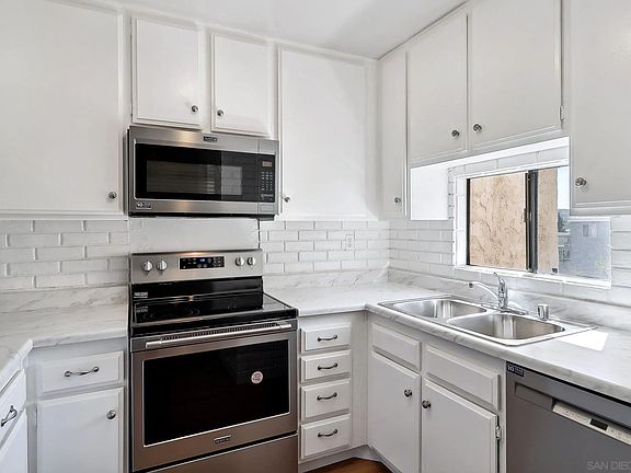 4th image of 7940 University Ave Unit 14