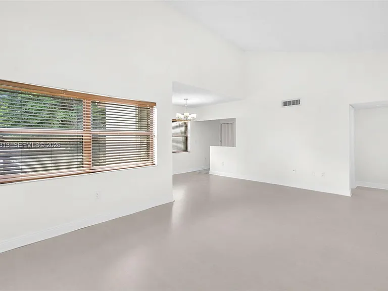 685 W Park Dr #206-11 — Photo 11