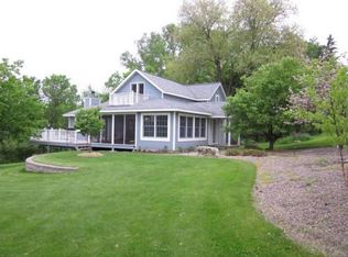 203 Coffee Mill Dr, Wabasha, MN 55981