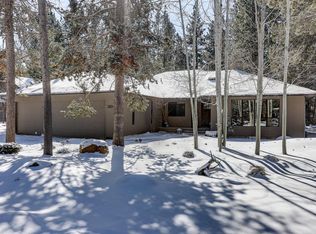58179 McNary Ln, Sunriver, OR 97707