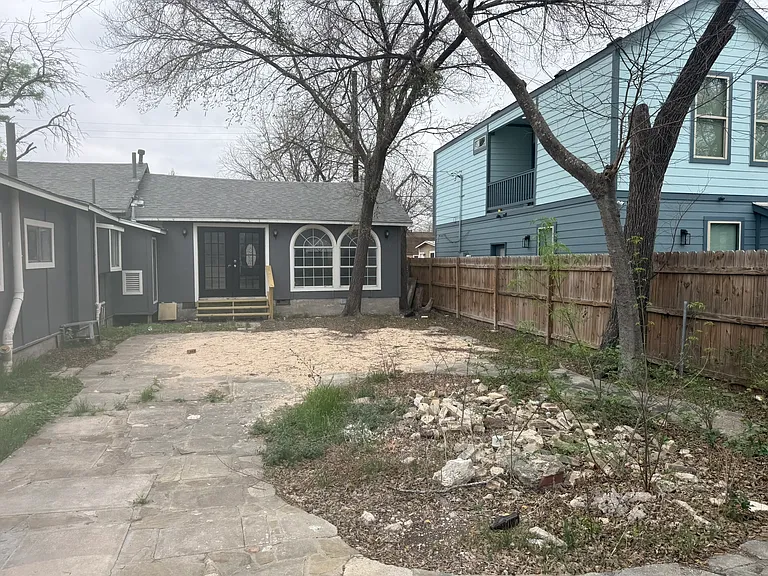 709 S Chupaderas St — Photo 7