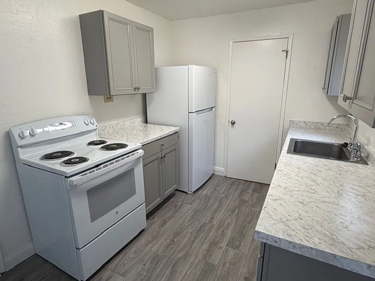 22868 Black Hawk Dr — Photo 16