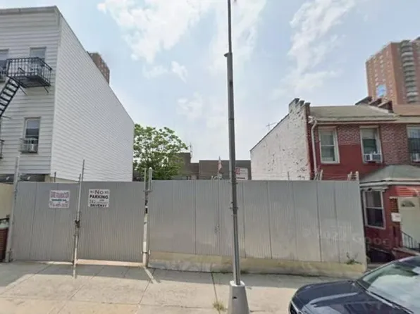 326 64th St, Brooklyn, NY 11220
