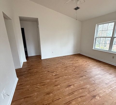 5th image of 3108 Oak Hammock Ct #3108