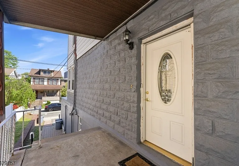 773 Kingsland Ave — Photo 6
