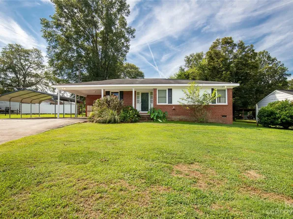 1323 Westwood Rd, Lancaster, SC 29720