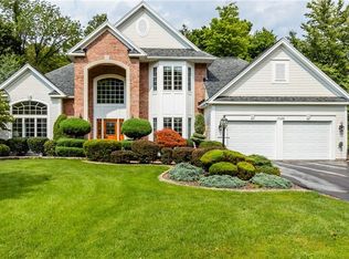 1520 Fallen Leaf Ter, Webster, NY 14580