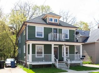 403 Park Vw, Racine, WI 53404