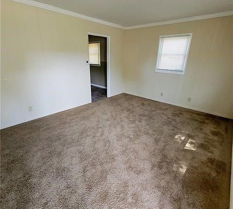 2nd image of 2333 Englewood Ct
